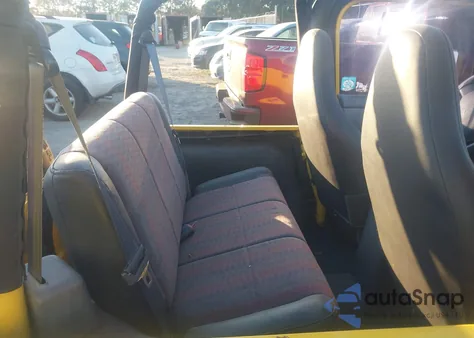 2000 Jeep Wrangler Sport из США, поврежденный, VIN 1J4FA49S5YP772607